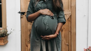 Zwangere vrouw die niet mag tillen