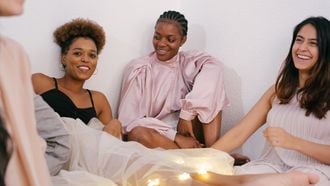 De leukste dingen om thuis met je vriendinnen te doen