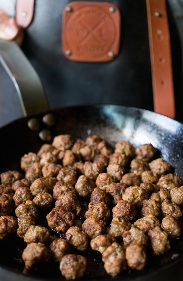 pastasaus met gehaktballetjes