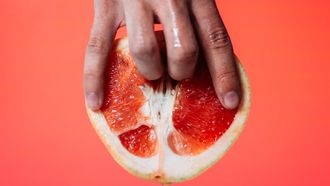 seksleven / vingers in bloedsinaasappel